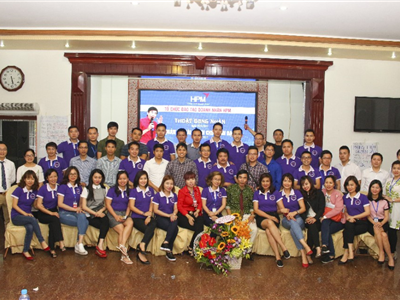 Cán bộ nhân viên Nam Á tham gia khóa học quản lý tài chính của tiến sỹ Lê Thẩm Dương